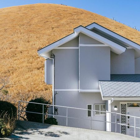 スマートステイ大室山2合目 Villa Futo Exteriör bild